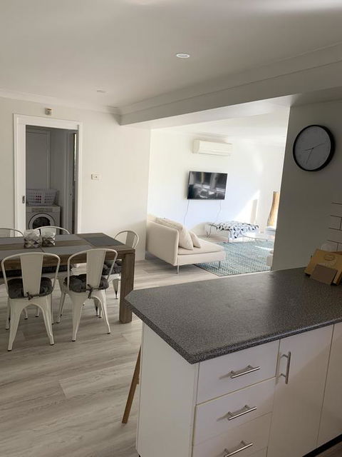 York Cosy Stays - Mackay Tourism 1