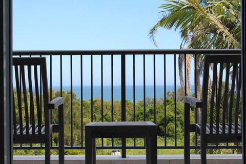 Zaffiro Beach House - Mackay Tourism 2