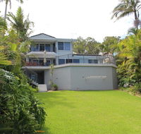Zaffiro Beach House - Mackay Tourism