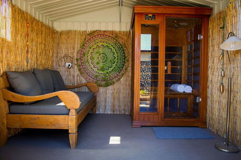 Zen Escape Guest House - Mackay Tourism 2