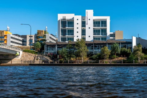 Mercure Sunshine Coast Kawana Waters - Mackay Tourism 0