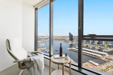 A 2BR Apt With Amazing Harbor Views FREE Parking - Mackay Tourism 0