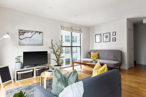A 2BR Loft Near Melbourne Central FREE Parking - Mackay Tourism 4