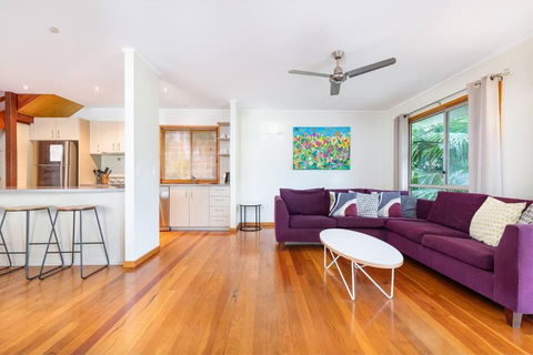 A Beach House - Mackay Tourism 2