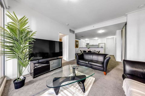 A Comfy 2BR Apt Right Next To Darling Harbour - Mackay Tourism 0