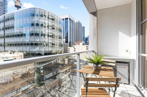 A Comfy Studio Next To Darling Harbour City Views - Mackay Tourism 1