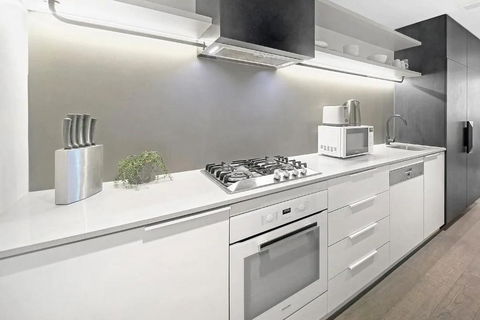 A Cozy & Lovely 2BR Apt Near Melbourne Central - Mackay Tourism 3