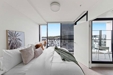 A Cozy & Plush 2BR Apt Next To The Yarra River - Mackay Tourism 0