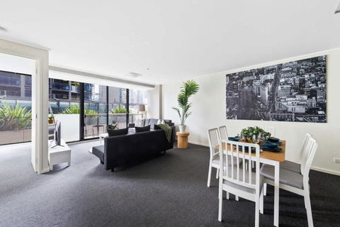 A Large 2BR Apt Near Crown Sleeps 8 FREE Parking - Mackay Tourism 2