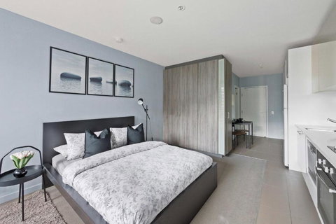 A Stylish Studio Right Next To Southern Cross - Mackay Tourism 1