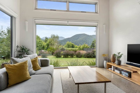 Aalborg Bright - Mackay Tourism 0