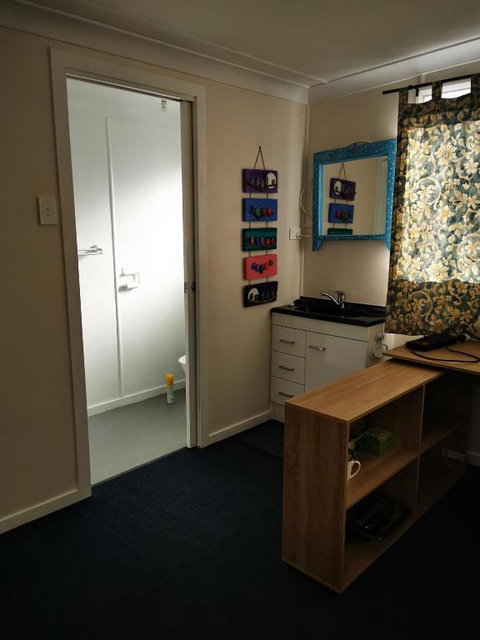 Affordable And Convenient Accommodation - Mackay Tourism 3