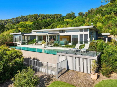 A Perfect Stay - The Springs - Mackay Tourism 4