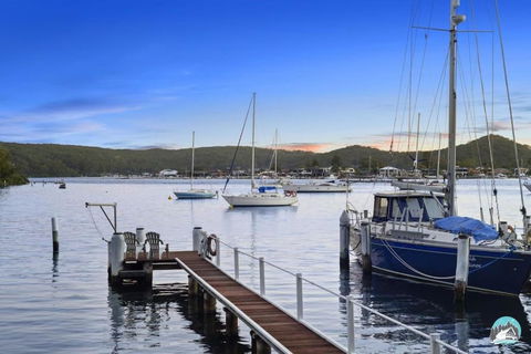 Aircabin - Daleys Point - Waterfront Retreat House - Mackay Tourism 0