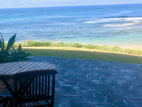 Al Mare Beachfront Retreat Award Winner - Mackay Tourism 1