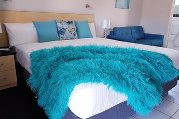 Alara Motor Inn with Mackay Tourism