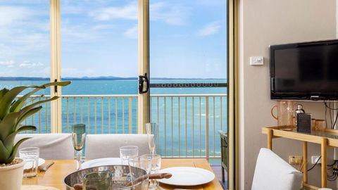 Alcheringa - Units 3 & 4 32 Sandy Point Rd - Mackay Tourism 0