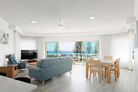 Alex Seaside Resort - Mackay Tourism 2