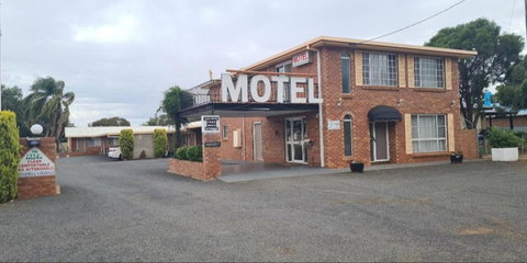 Alfa Motel - Mackay Tourism 0