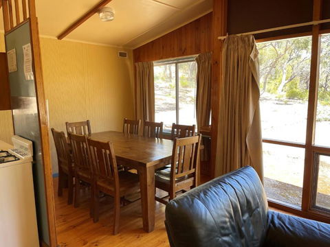 Alligator Lodge - Mount Remarkable National Park - Mackay Tourism 3