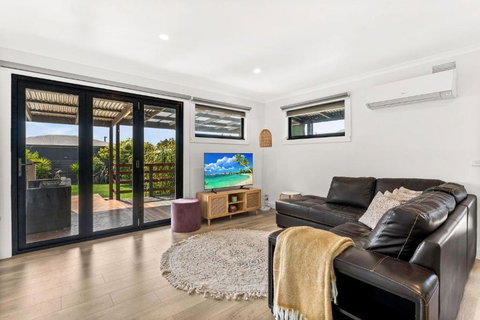 Alumuna In Cape Woolamai - Mackay Tourism 3