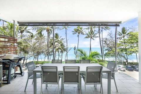 Amaroo - Luxury Apartment Overlooking The Coral Sea - Mackay Tourism 0