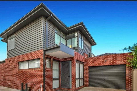 Alexina St Albans - Mackay Tourism 0