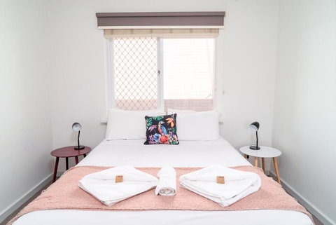 Apartment 25 Burswood - Mackay Tourism 4