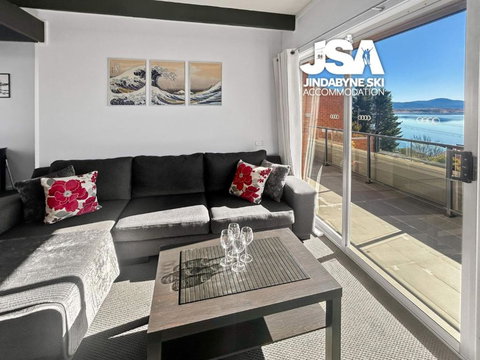 Apartment Lakeview - Mackay Tourism 2