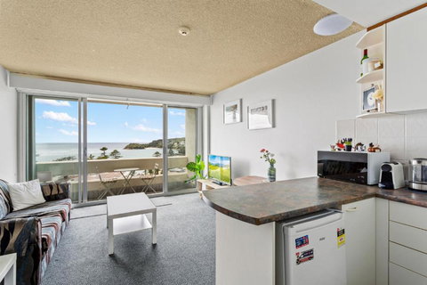 Apartment With Pool Access A Minute To The Beach - Mackay Tourism 1