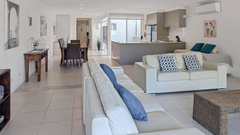 Aqua Vista By Experience Jervis Bay - Mackay Tourism 1