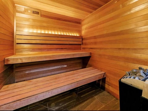 Aroha Moana - Solar Heated Pool, Sauna, Billiards - Mackay Tourism 4