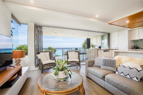 At Waves Unit 9 - Mackay Tourism 1