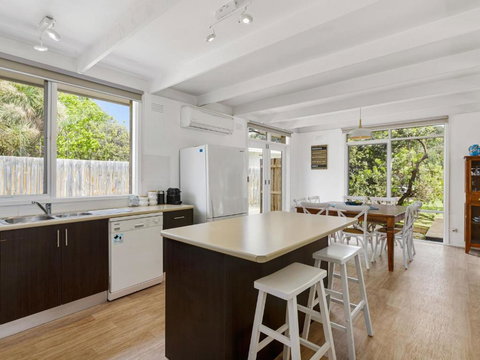 Avonlea Sorrento Holiday House - Mackay Tourism 2