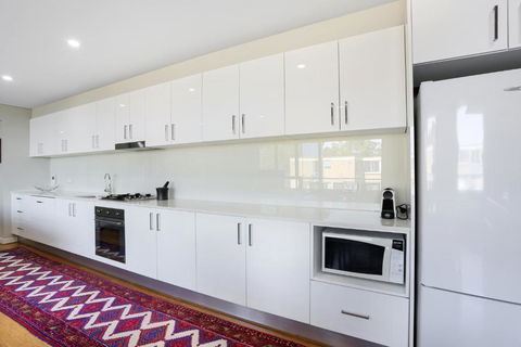 B314S - Waverton Village Heights - Mackay Tourism 3