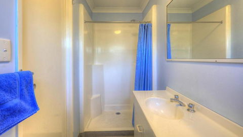 Barcaldine Caravan Park - Mackay Tourism 2