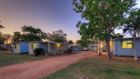 Barcaldine Caravan Park - Mackay Tourism 0
