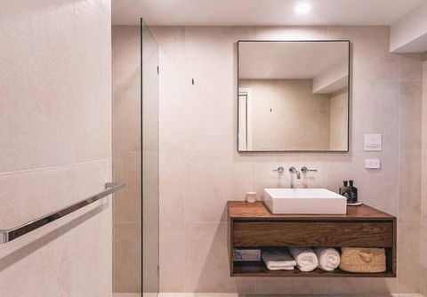 BAY PROPERTIES . Bridgewood - Mackay Tourism 4