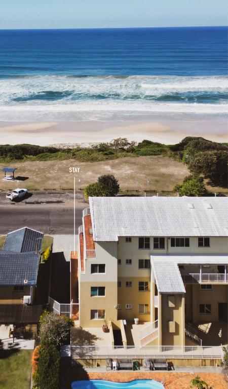 BAY PROPERTIES . Ocean Sounds - Mackay Tourism 3