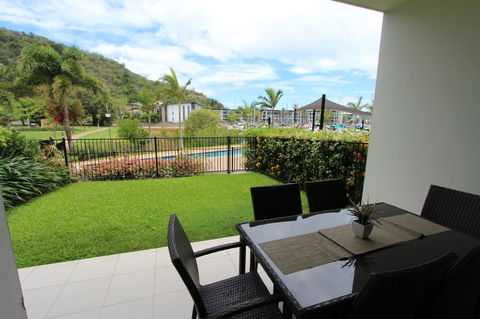 Beachside Apartment 5 - Mackay Tourism 0