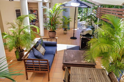 Port Douglas Apartments - Adults Only Oasis - Mackay Tourism 42