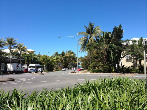 Port Douglas Apartments - Adults Only Oasis - Mackay Tourism 41