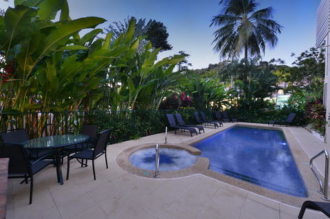 Port Douglas Apartments - Adults Only Oasis - Mackay Tourism 21