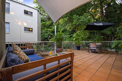 Port Douglas Apartments - Adults Only Oasis - Mackay Tourism 34