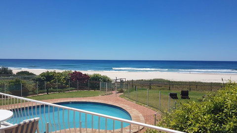 Mykonos Apartments - Mackay Tourism 1