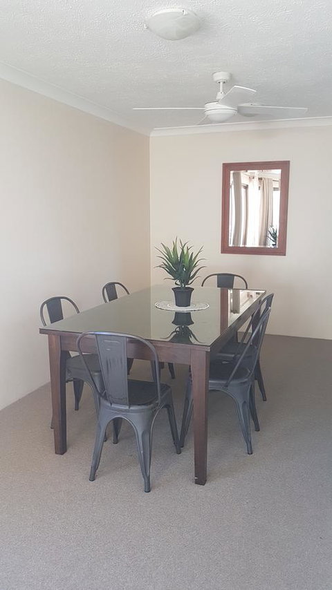 Mykonos Apartments - Mackay Tourism 6