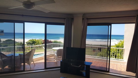 Mykonos Apartments - Mackay Tourism 2