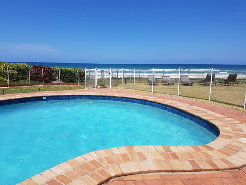 Mykonos Apartments - Mackay Tourism 16