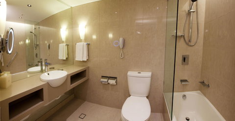 Hilton Cairns - Mackay Tourism 28