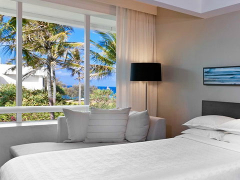 Sheraton Grand Mirage Resort Gold Coast - Mackay Tourism 9